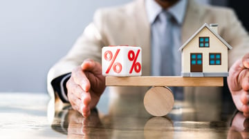 Another interest rate hike predicted for May | South African homeowners get ready