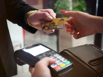 What is the right way to use a credit card?